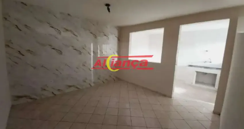 Casa com 1 Quarto no Jardim Rosa de França para Alugar, 80m² por R$ 1.440