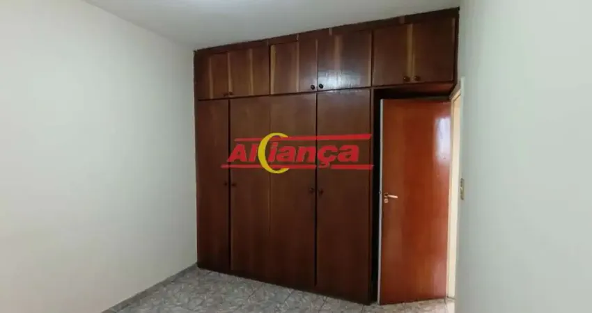 Apartamento 54m², com 2 quartos para locação no Centro de Guarulhos- R$ 1.800,00