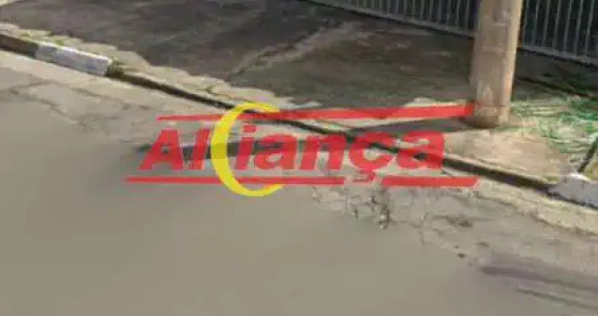 Casa para alugar com 3 quartos, 120 m² - Jardim Vila Galvão - Guarulhos/SP