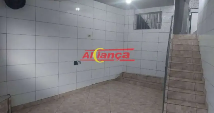 Casa à locação com 93m², 2 quartos na vila barros - guarulhos/sp por r$ 2.500,00