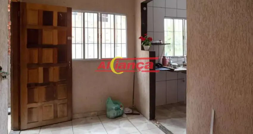 Casa 55m², com 1 quarto para locação em Taboão - Guarulhos R$ 1.100,00