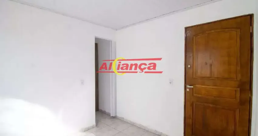 Casa não individual 55m², com 1 quarto para locação Jardim Presidente Dutra - Guarulhos R$ 1.100,00