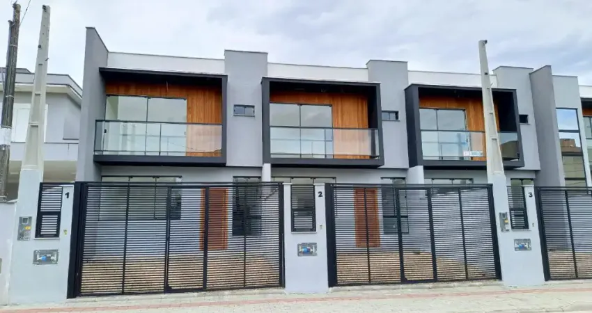 Casa com 3 quartos à venda no Jardim Sofia, Joinville 