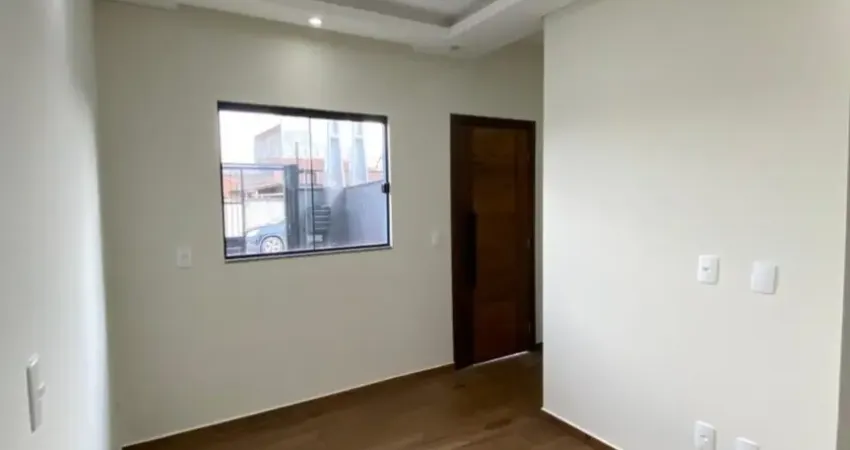 Casa com 2 quartos à venda no Paranaguamirim, Joinville