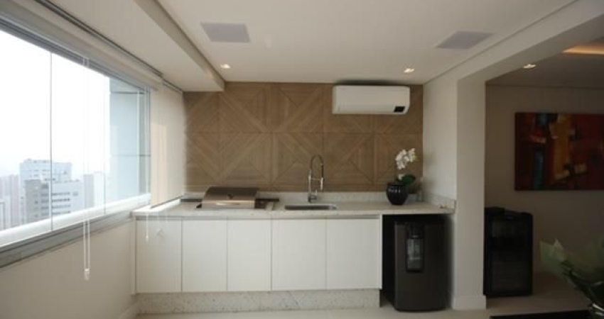 APARTAMENTO NA VILA ANDRADE    COM 4 DORMITORIOS  E 3 VAGAS  VARANDA COM CHURRASQUEIRA
