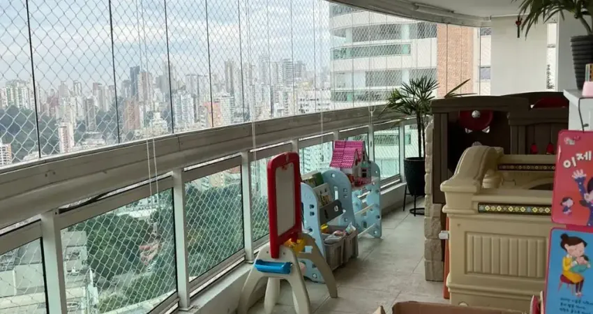 APARTAMENTO    AVENDA  NA VILA ANDRADE COM 261 METROS  COM 4 DORMITORIOS  E 4 VAGAS