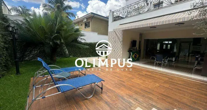 Linda casa estilo sobrado em condomínio fechado com aproximadamente 397 m²