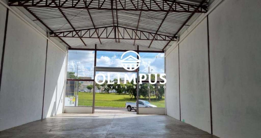 Excelente galpão de 300m² que pode ser revestido para loja.