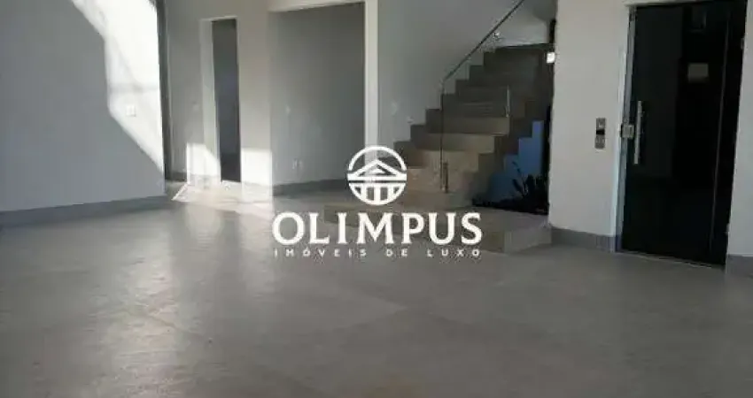 Excelente casa em Condomínio Tamboré