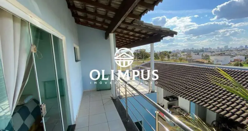 Casa com 5 quartos à venda no Jardim Karaíba, Uberlândia 