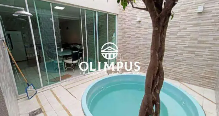 Esta casa incrível, está esperando por você no desejado bairro Brasil, em Uberlândia MG.