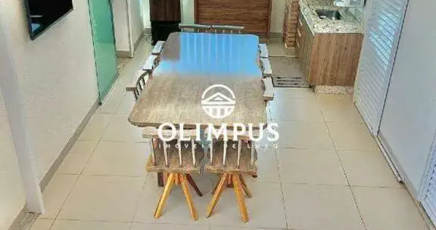 Belíssima Cobertura de 190m² localizado no Bairro Santa Mônica.