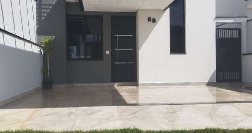 Belíssimo sobrado no Vila Ytu  A/T: 150M; A/C: 125m; 3 dormitórios com sacada, sendo uma suíte com closet; Banheiro social; Sala 2 ambientes integrados com a cozinha; Cozinha planejada e com coifa;  L