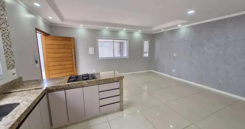 Imperdível casa à venda em Indaiatuba-SP, no Jardim dos Colibris: 3 quartos, 1 suíte, 3 salas, 2 banheiros e 3 vagas de garagem!