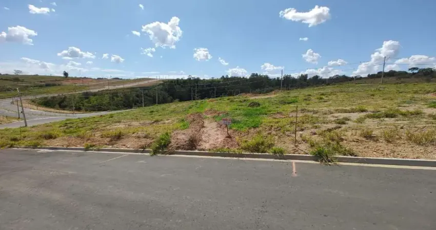 Terreno à venda no Cardeal, Elias Fausto 