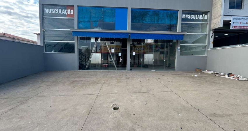 Salão Comercial para Locação em Indaiatuba-SP: Espaço Profissional no Parque Campo Bonito com 2 salas, 6 banheiros e 5 vagas de garagem.