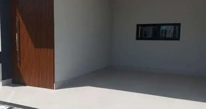 Casa com 3 suítes(sendo 1 suíte master com closet), lavabo, sala 2 ambientes com pé direito alto, cozinha planejada (cooktop, forno, microondas, lava- louças e coifa), área gourmet com churrasqueira,