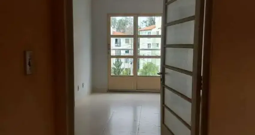 Apto com 2 dormitórios, wc. social, sala 2 ambientes, cozinha, a.s., 1 vaga de garagem. portaria 24h, playground, salão de festas com churrasqueira, quadra poliesportiva. excelente localização.