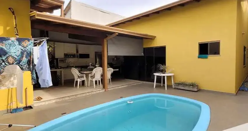 Casa com 3 quartos à venda no Coliseu, Londrina 