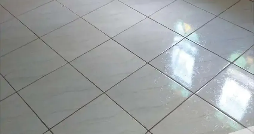 Casa com 4 quartos à venda no Jardim Silvino, Cambé 