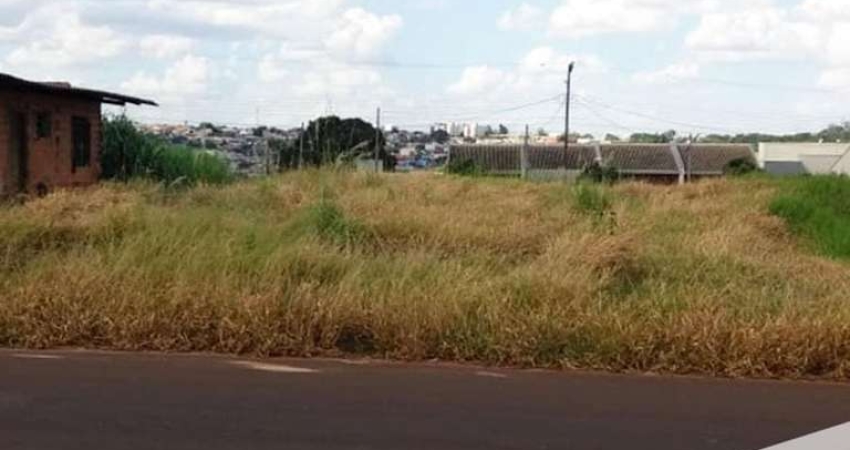 Terreno à venda no Jardim Olímpico, Londrina 