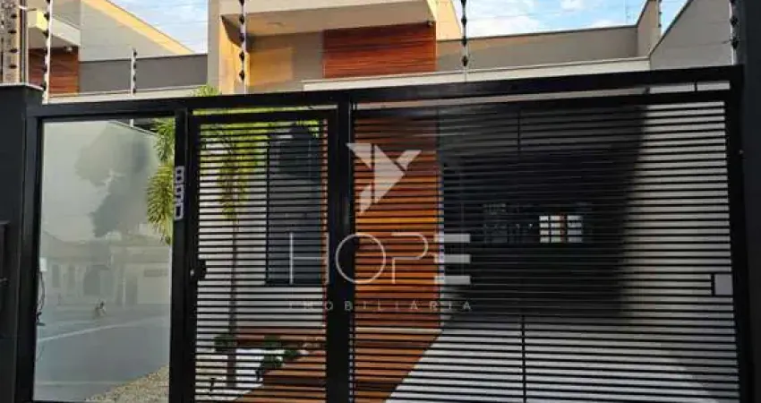Casa com 3 quartos à venda no Parque Residencial Joaquim Toledo Piza, Londrina 