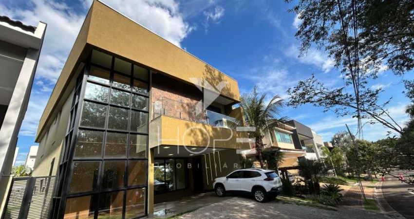 LINDO SOBRADO DISPONIVEL PARA VENDA NO COND. ROYAL FOREST