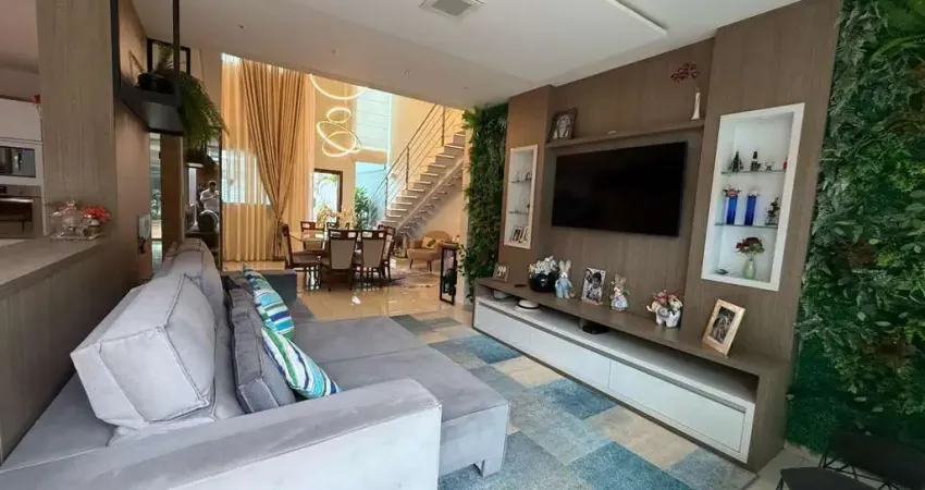 Casa com 1 quarto à venda na Rua Pioneiro Francisco Alcalde, 613, Jardim Cidade Monções, Maringá