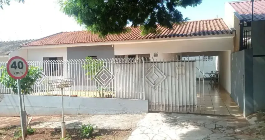 Casa com 2 quartos à venda na Rua Barcelona II, 290, Loteamento Madrid, Maringá