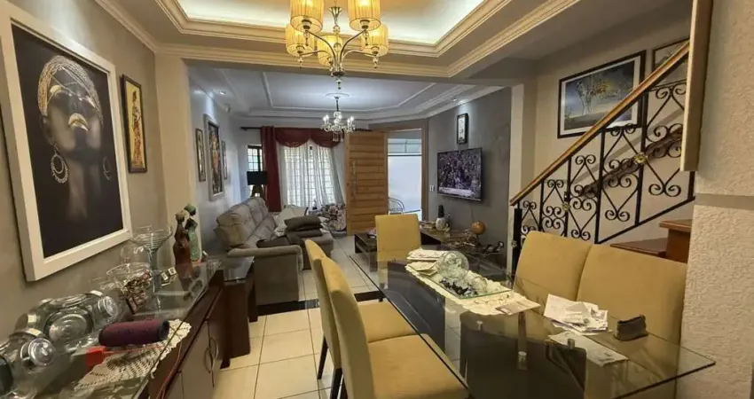 Casa com 2 quartos à venda na Rua Pioneiro Raimundo Bueno de Magalhães, 986, Parque Residencial Tuiuti, Maringá