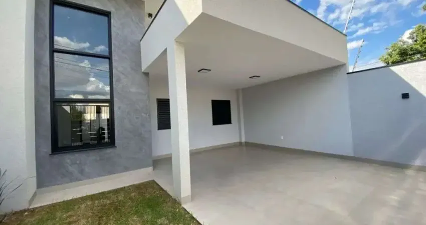 Casa com 2 quartos à venda na Rua Marçal Candido Siqueira, 268, Jardim Monte Rei, Maringá