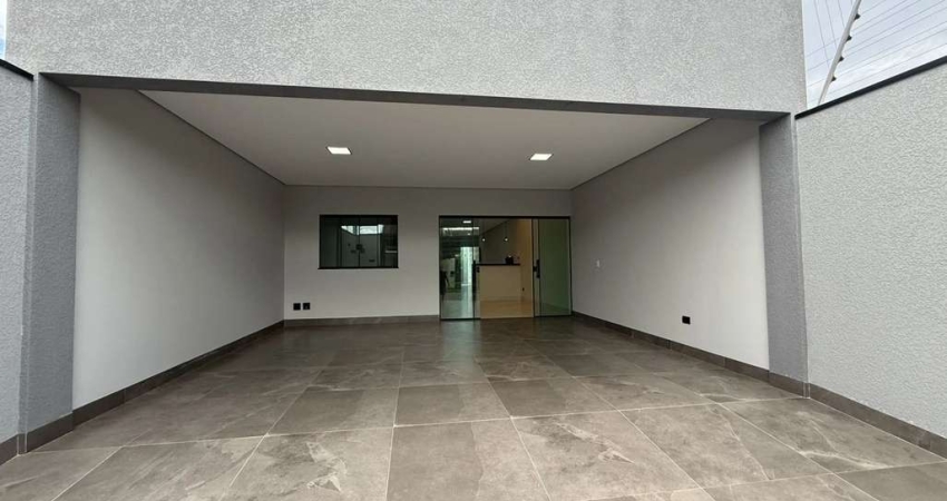 Casa com 2 quartos à venda na Rua Miguel Romeiro, 414, Jardim Três Lagoas, Maringá