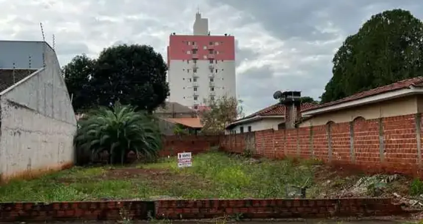 Terreno à venda na Rua Paraíso, 465, Vila Marumby, Maringá