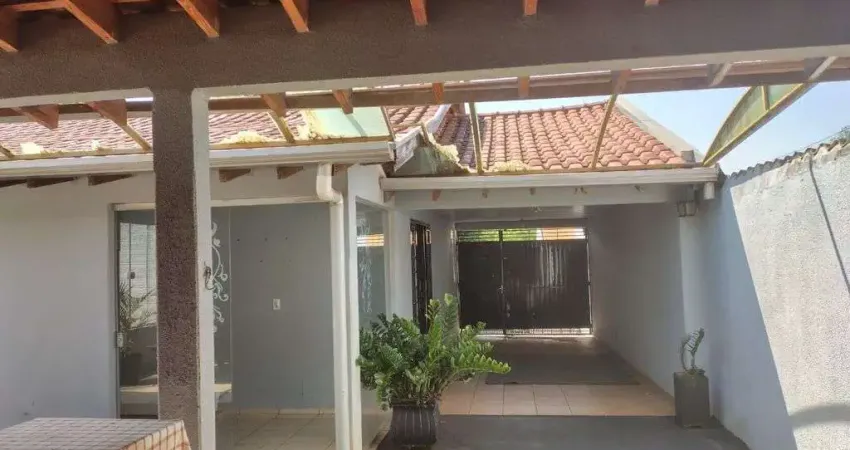 Casa com 3 quartos à venda na Rua Presidente Roosevelt, 1535, 1535, Centro, Alto Paraná