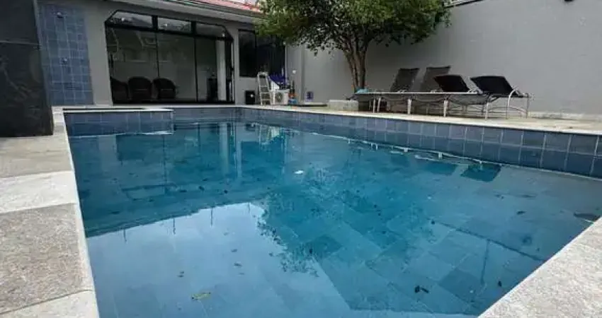 Casa com 3 quartos à venda na Rua Marcelino Zequim, 16, Jardim Santa Rosa, Maringá