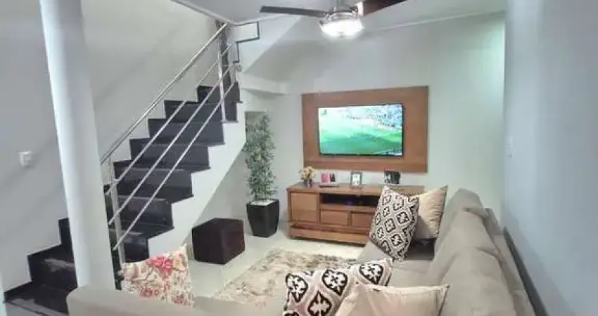 Casa com 3 quartos à venda na Rua Pioneiro José Arduim, 26, Parque das Laranjeiras, Maringá