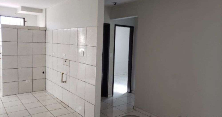 APARTAMENTO NO ED. CARIMÃ II - APTO TÉRREO