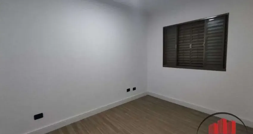 Oportunidade Única! Ótima Casa de esquina a venda com 03 quartos  no Jardim Santa Helena