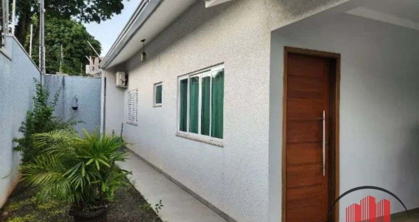 ? CASA DE ESQUINA COM 1 SUÍTE + 2 QTOS NO JARDIM OÁSIS EM MARINGÁ! ?