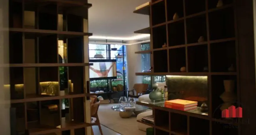 VENDA | Apartamento, com 3 dormitórios em Zona 03, Maringá
