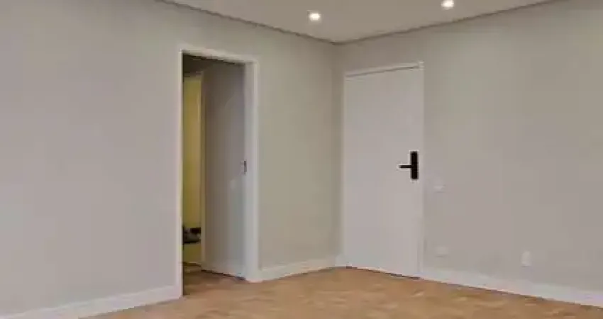 Apartamento á venda com 3 dormitórios e 2 banheiros em Ipiranga, São Paulo/SP