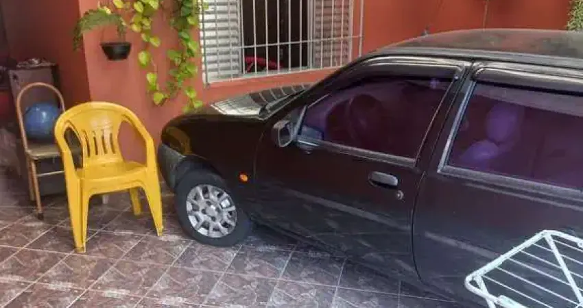 Casa à venda no bairro Jardim Cristiane - Santo André/SP