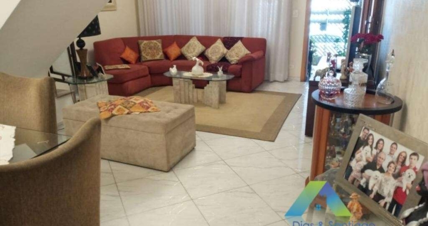Sobrado com 2 Quartos e 3 banheiros à Venda, 170 m² por R$ 780.000,