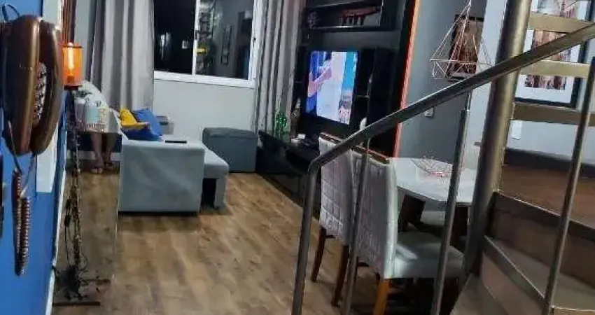 Cobertura com 128 metros, 3 dormitórios, 1 vaga com excelente localização proximo a comércios e principais avenidas.,