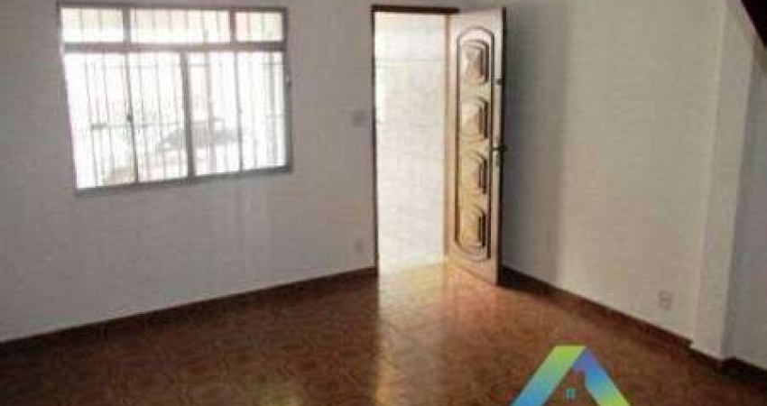 SOBRADO COM BOM LOCALIZAÇÃO , 2 DMS 1 VAGA