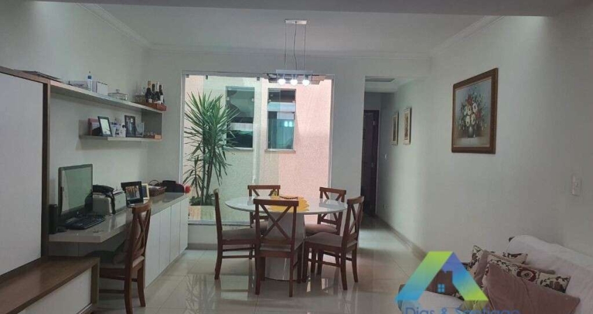 Lindo Sobrado 181 metros, 3 dormitórios, espaço gourmet, designer moderno a 100 metros da estação do metro Vila Prudente !!!
