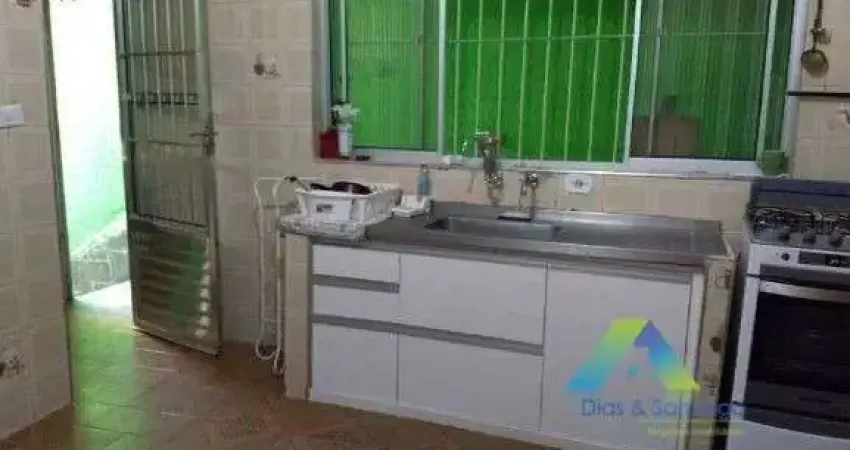 Sobrado com 3 dormitórios à venda, 248 m² por R$ 693.000 - Vila Das Mercês  - São Paulo/SP