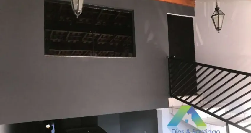 Santo André Sobrado 210M², 3 dormitórios 1 suíte, espaço gourmet, 8 vagas com ótima localização e valor !!!