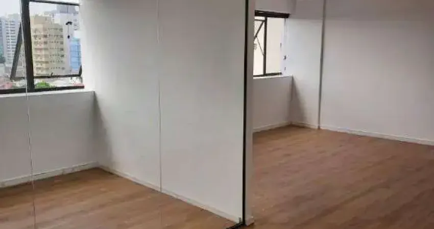 SÃO CAETANO DO SUL Sala Comercial 50 metros, designer moderno e amplo, 2 banheiros e 1 vaga de garagem.