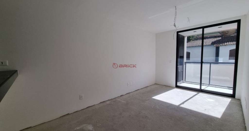 Apartamento com 2 quartos sendo 1 suíte, 75 m² em Agriões - Teresópolis/RJ